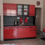 Studio Nera بوموري