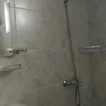 アパート Nera ポモリエ